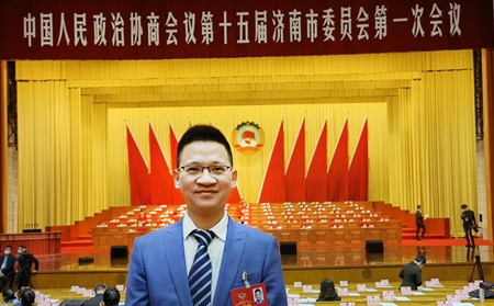市政協(xié)委員古欣：建設政府自持高標準輕生產廠房，讓企業(yè)安“家”市區(qū)